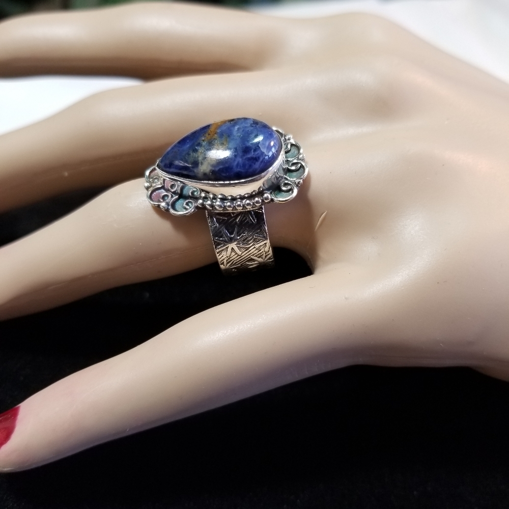 FABULOUS RING NWOT - Picture 4 of 8